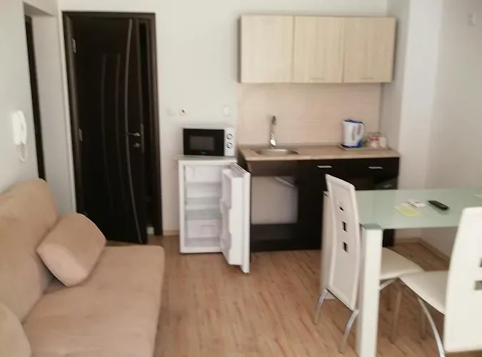 Janet Apartment *