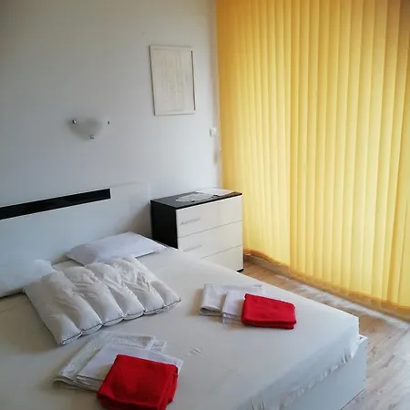 公寓 Apartament Janet *