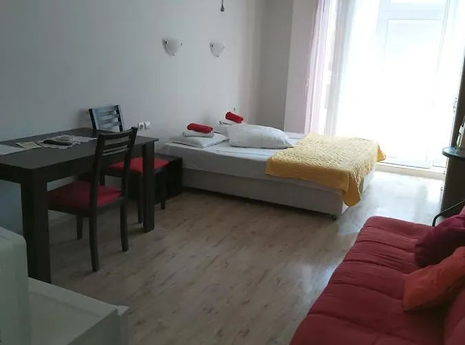 Apartment Janet Pomorie